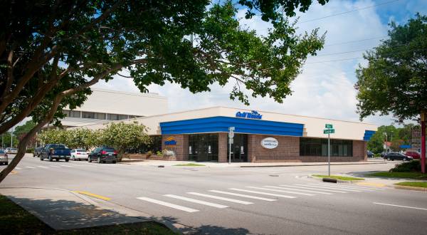 exterior view of the Downtown Pensacola branch